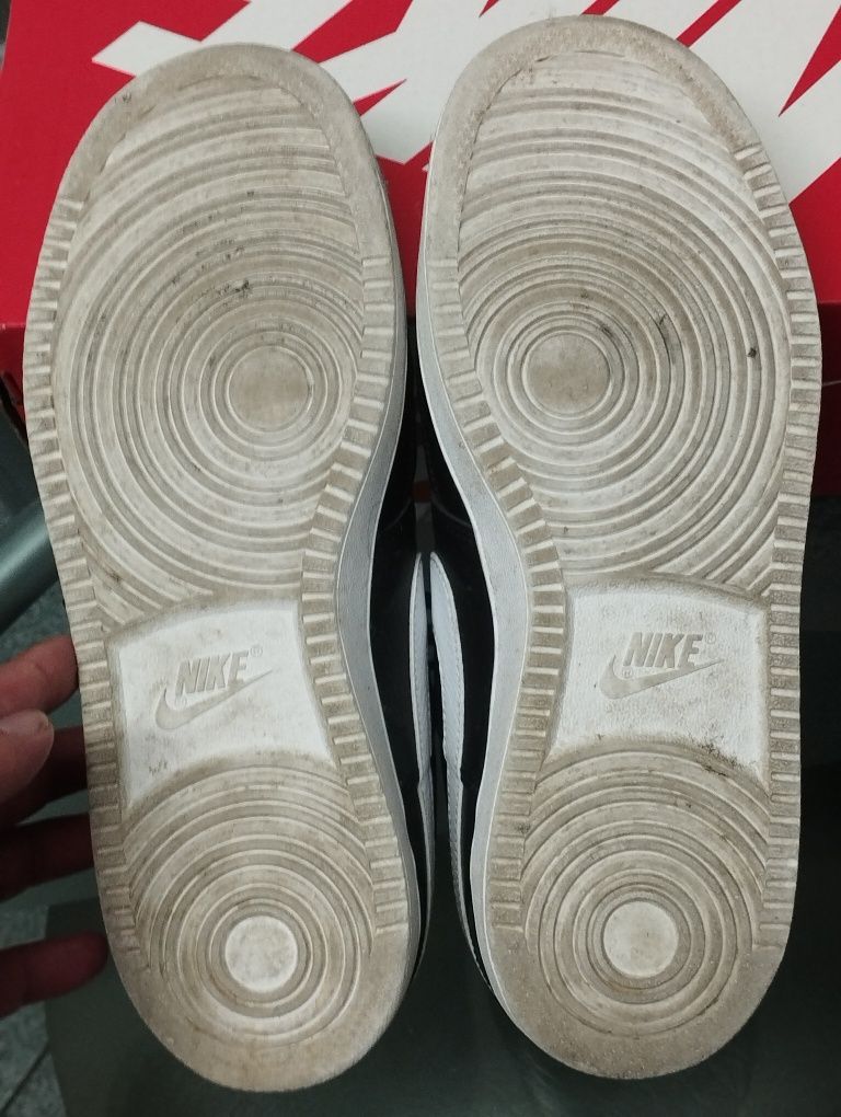 Nike court vision 40,5