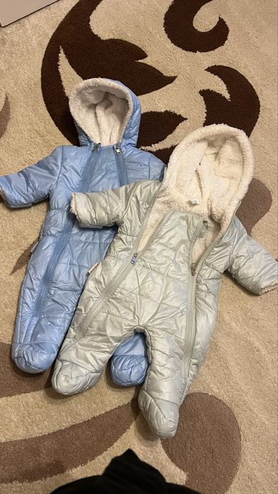 Продам два демісезонні комбінезони