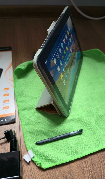 Tablet SAMSUNG Galaxy NOTE 10.1 16GB z 3G + Wi-Fi (GT-N8000)