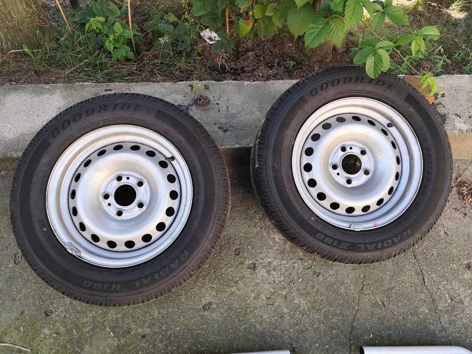 Koła do przyczepy kempingowej / lawety 205/65R15C