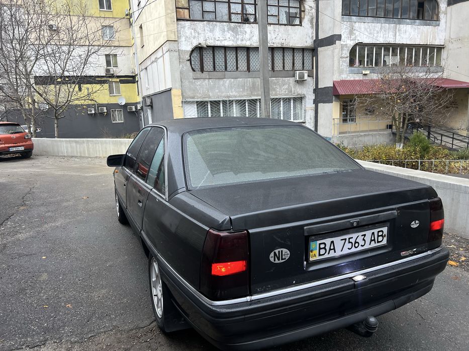 Opel Omega 1992 рік