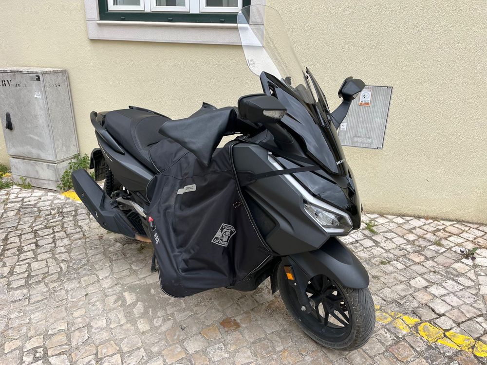 Honda forza 125cm3