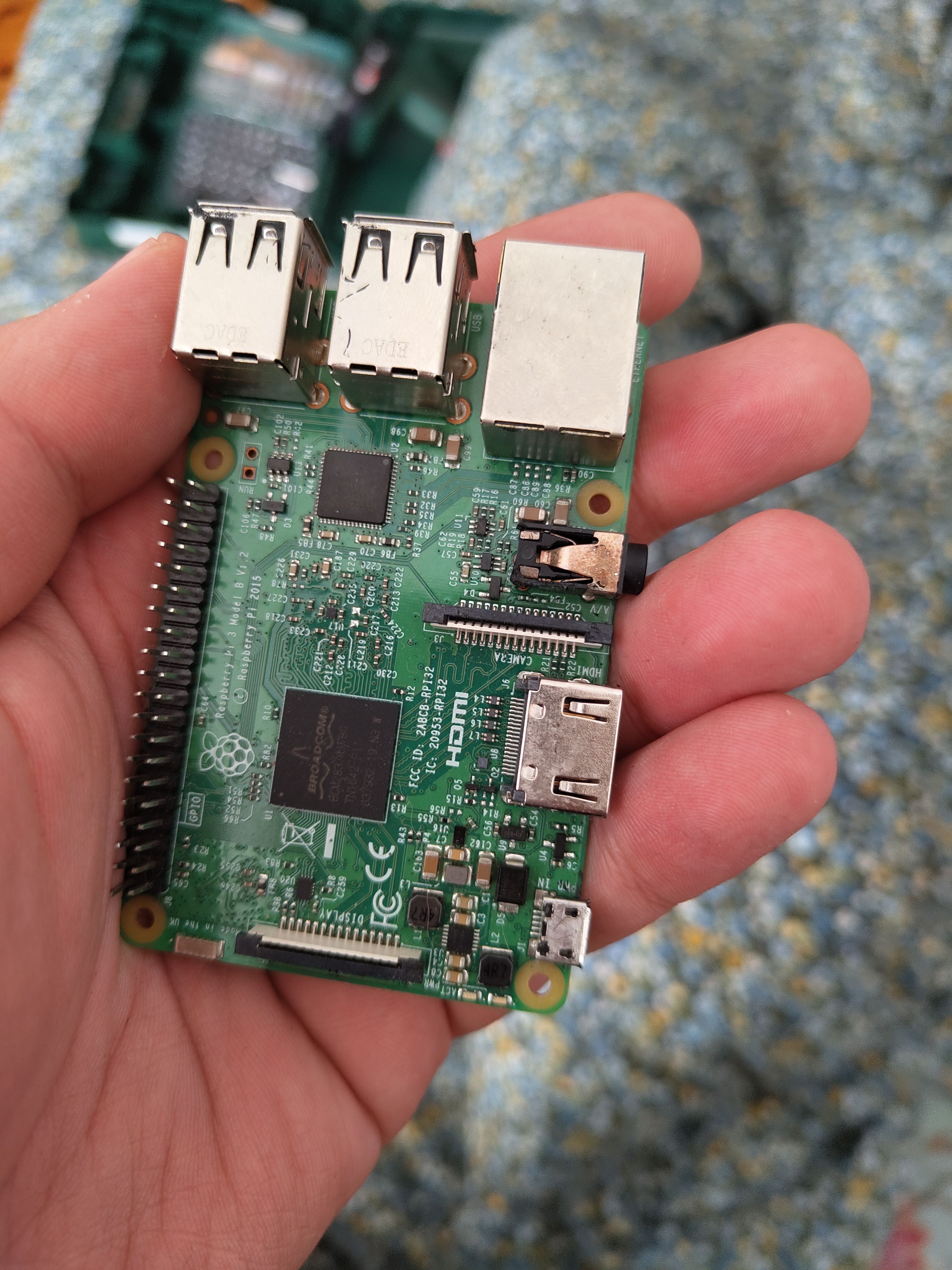 Raspberry Pi 3 b v 1.2