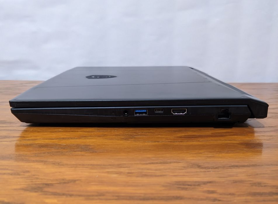 MSI Katana 15 HX B14W RTX5070 i9-14900HX 32gb 1TB