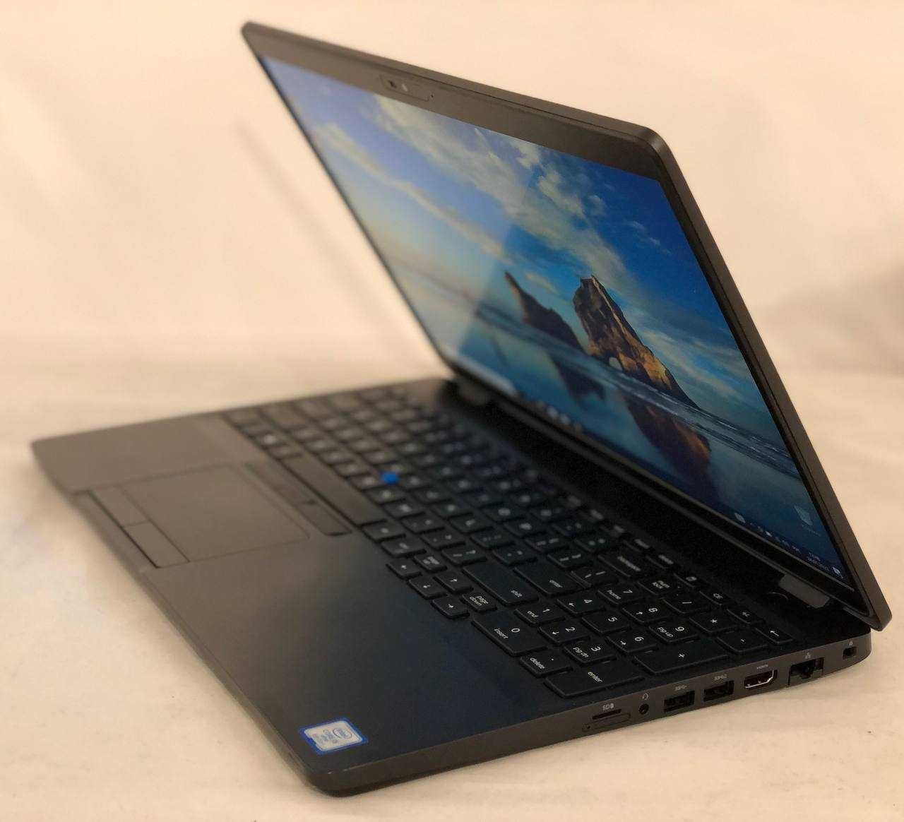 Ноутбук Dell Latitude 5500 15,6" HD / i5-8265U / 8GB DDR4 / 256GB SSD