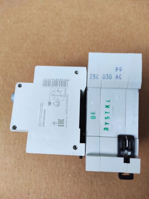 EATON wyłącznik różnicowo-prądowy HNB-C25/1N/003