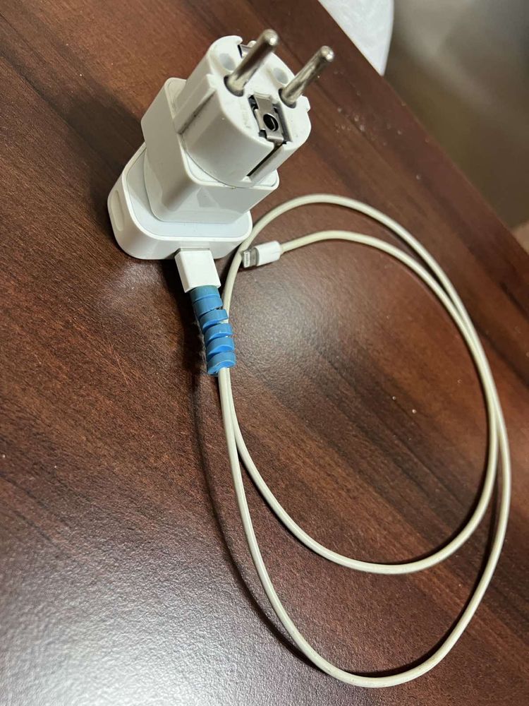 Продам на iphone блок