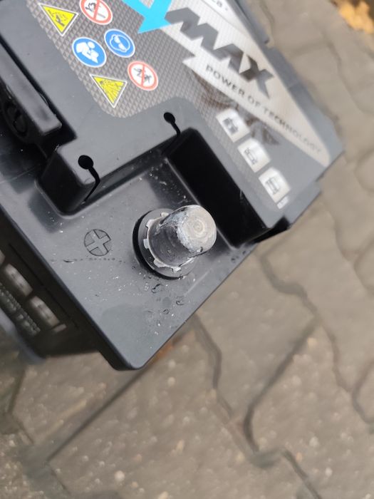 Akumulator  77Ah 760a