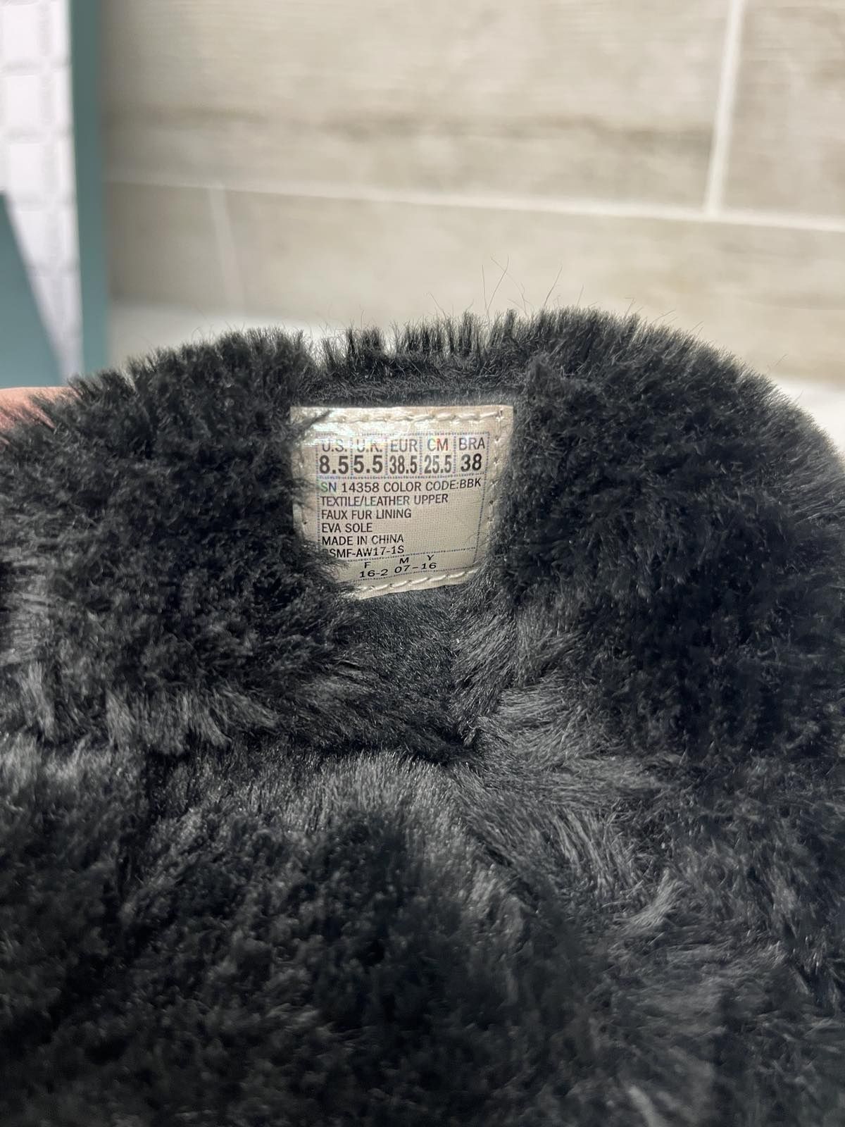 Сапоги женские Skechers On the GO 400 - SNUGGLY черные 14358-BBK