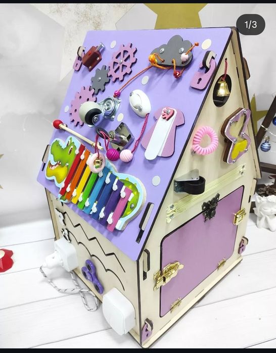 Бізікуб бізіборд розвиваюча іграшка тактильні ігри кубики