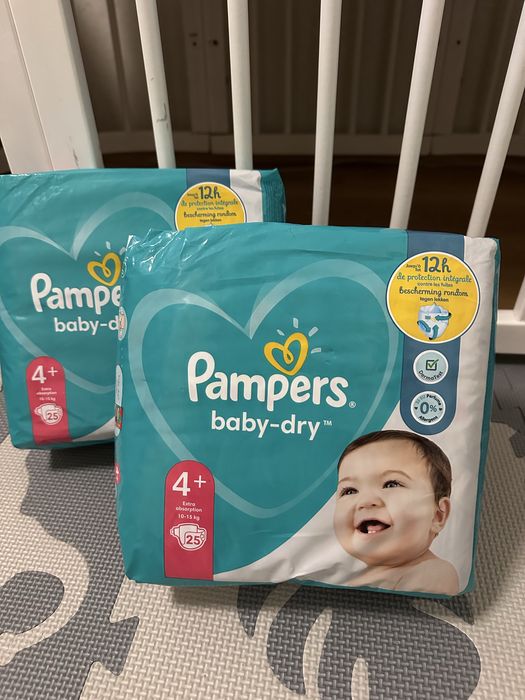 Pampers підгузки / трусики 4+