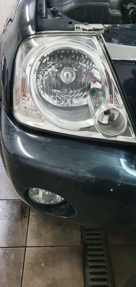 Suzuki Grand Vitara xl7 silniczki lamp