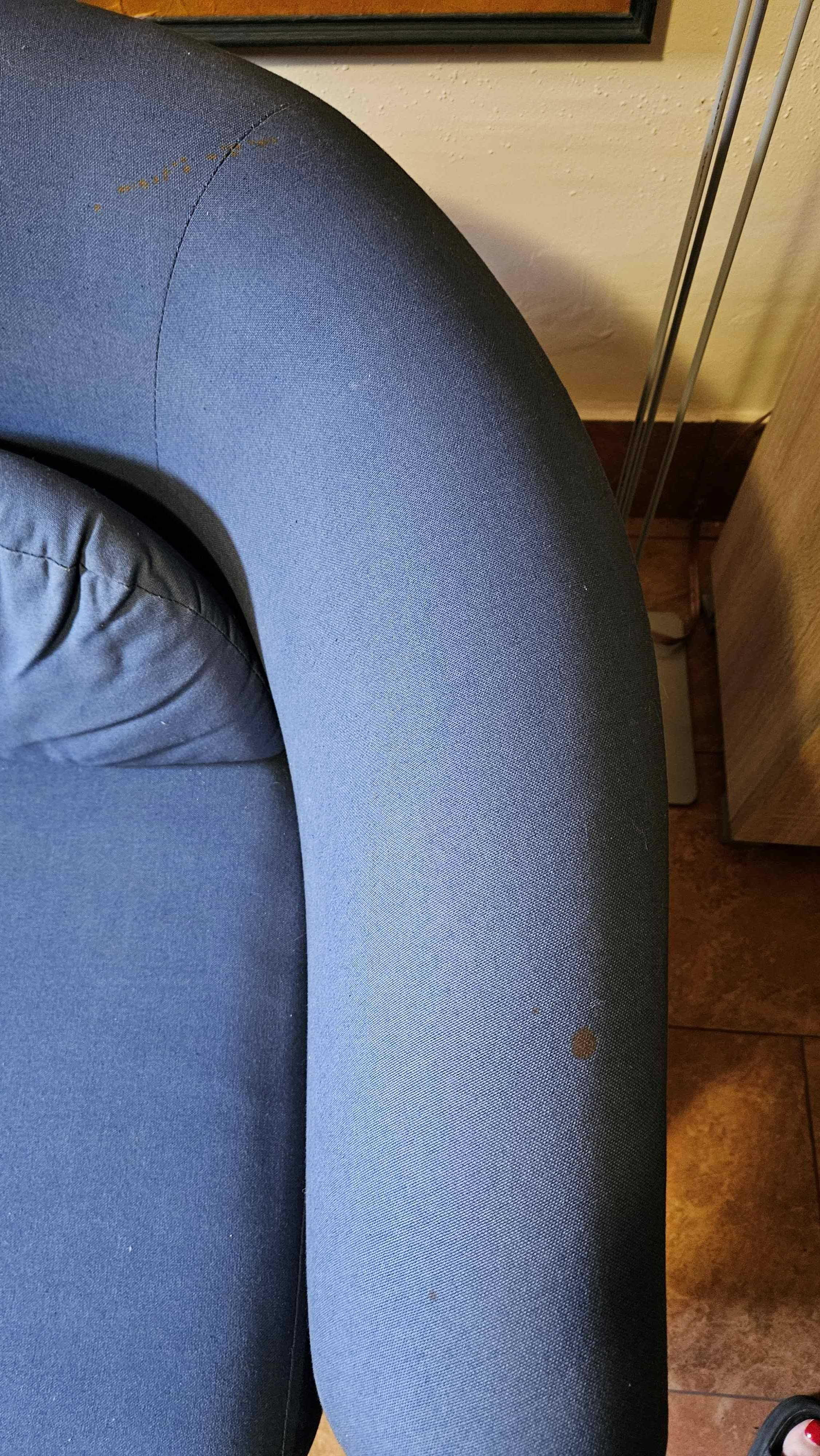 Sofa nierozkładana niebieska
