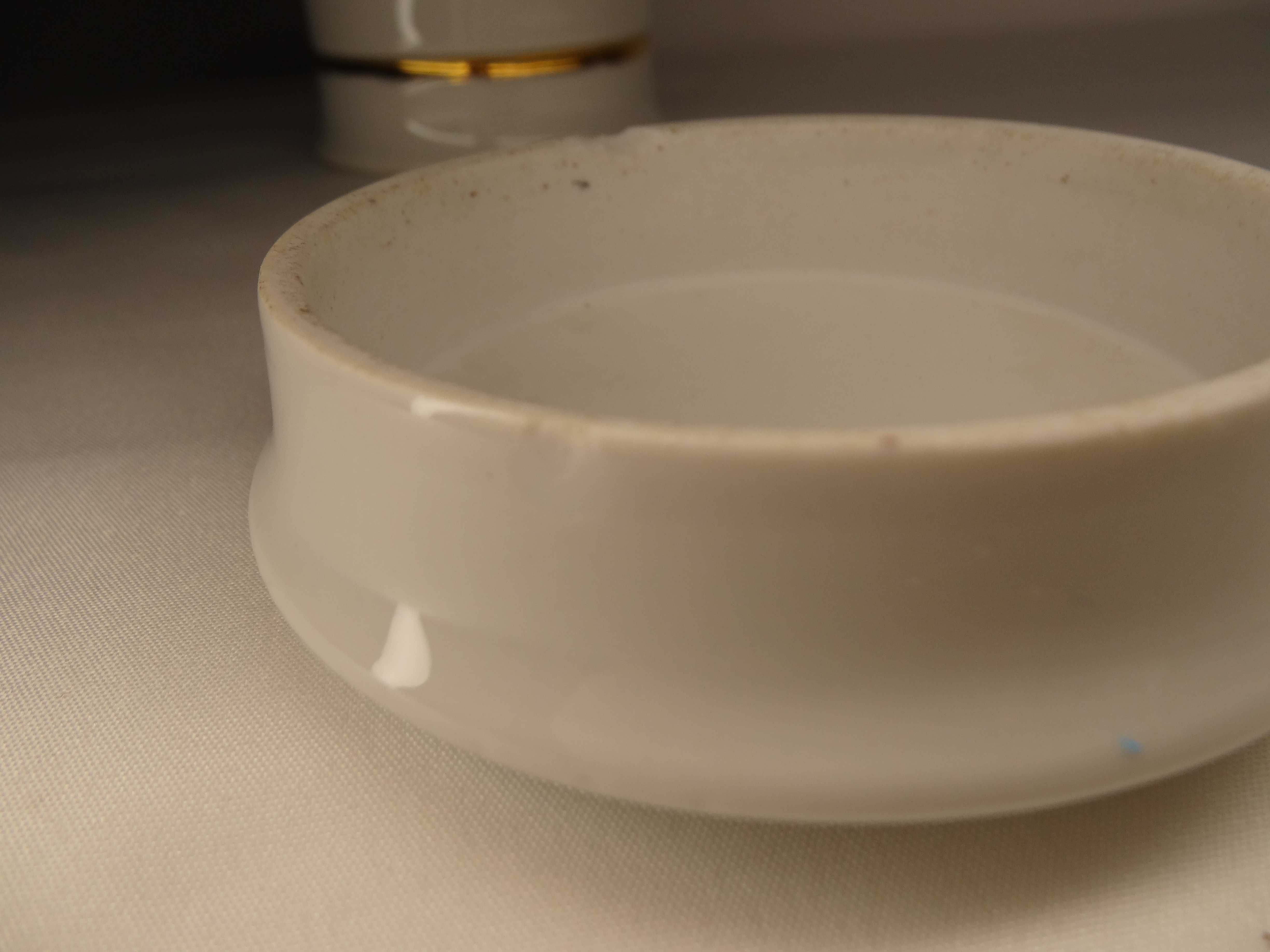Porcelanowy pojemnik apteczny