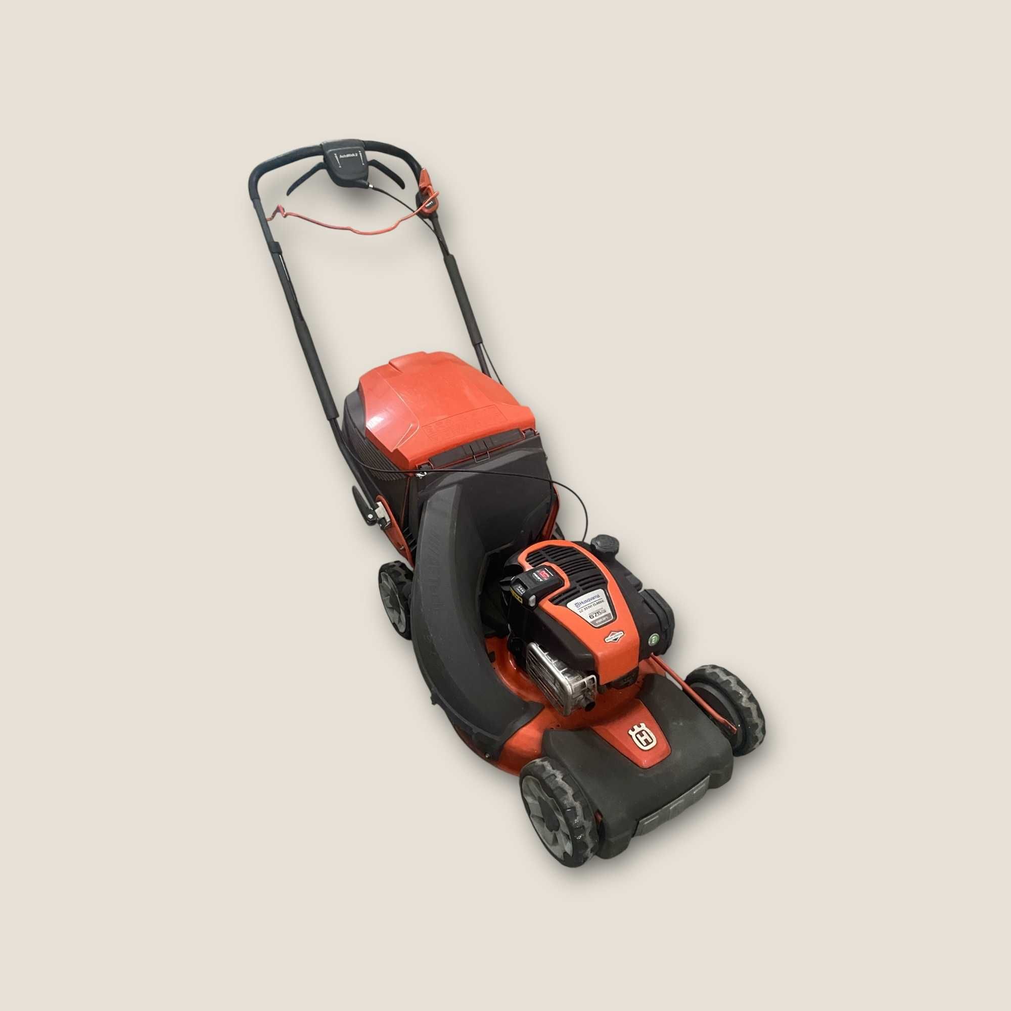 Kosiarka spalinowa Husqvarna LC 353VI – rozruch na akumulator