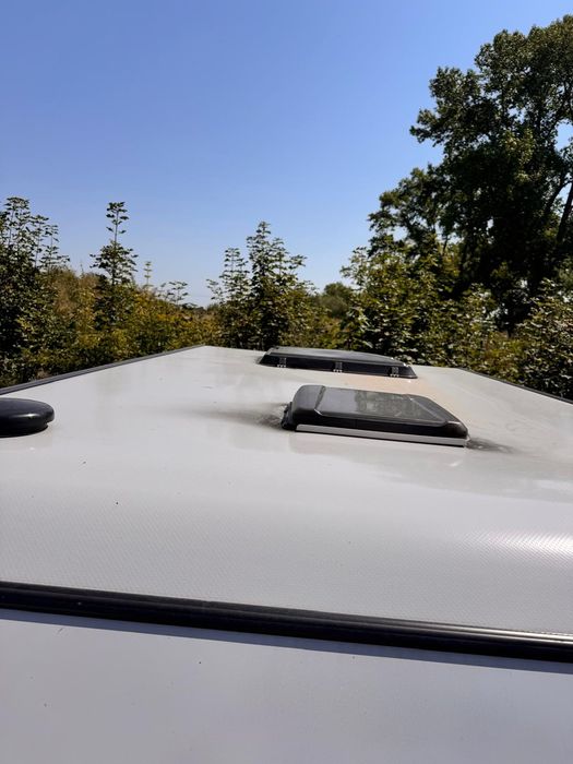 Przyczepa kempingowa Knaus 450 ,2025 rok. Spalony srodek