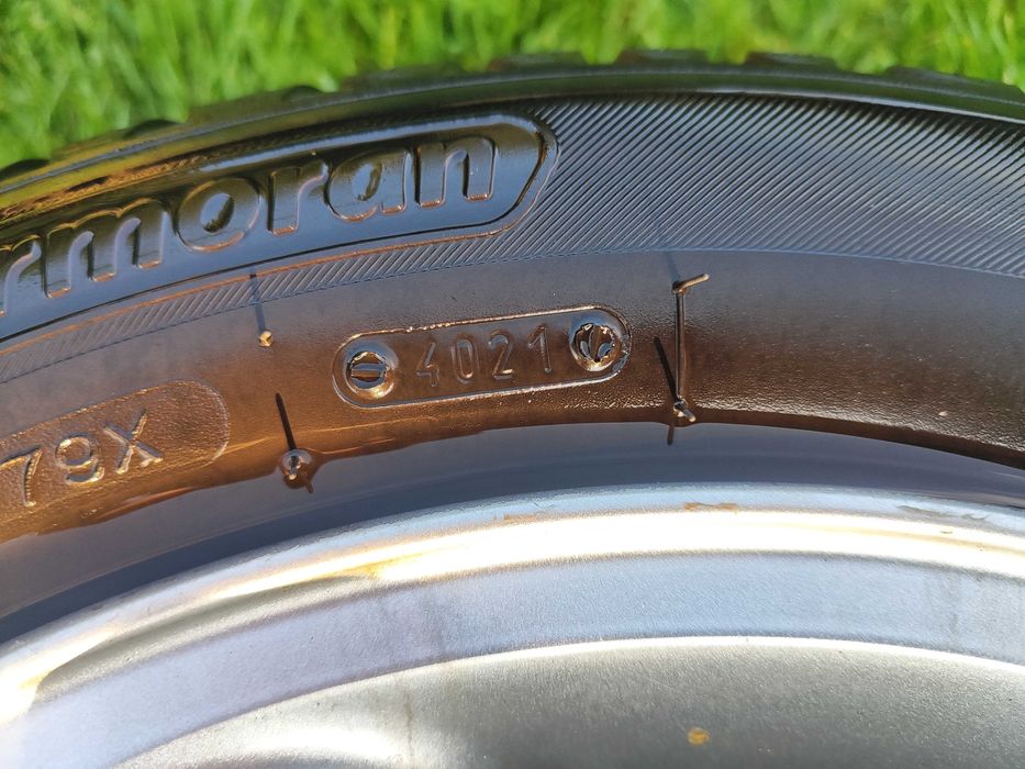 Felgi aluminiowe 15” 4x100 + opony Kormoran wielosezonowe 2021r.