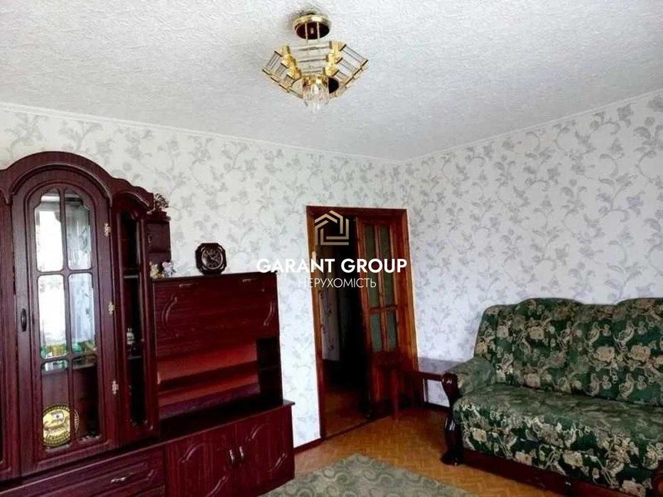 Здається  трикімнатна квартира на Семена Палія