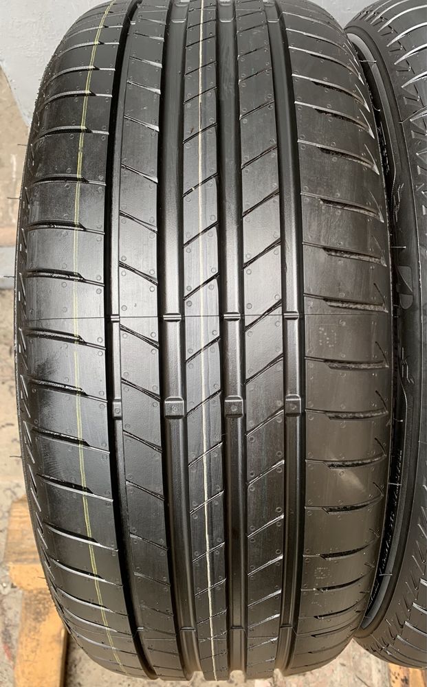 Літо 2шт Bridgestone Turanza T005 225/45 R18 95Y