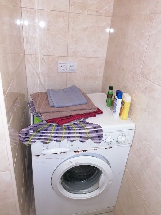 1к кв напротив Макдональдса, свет есть,посуточно, почасово