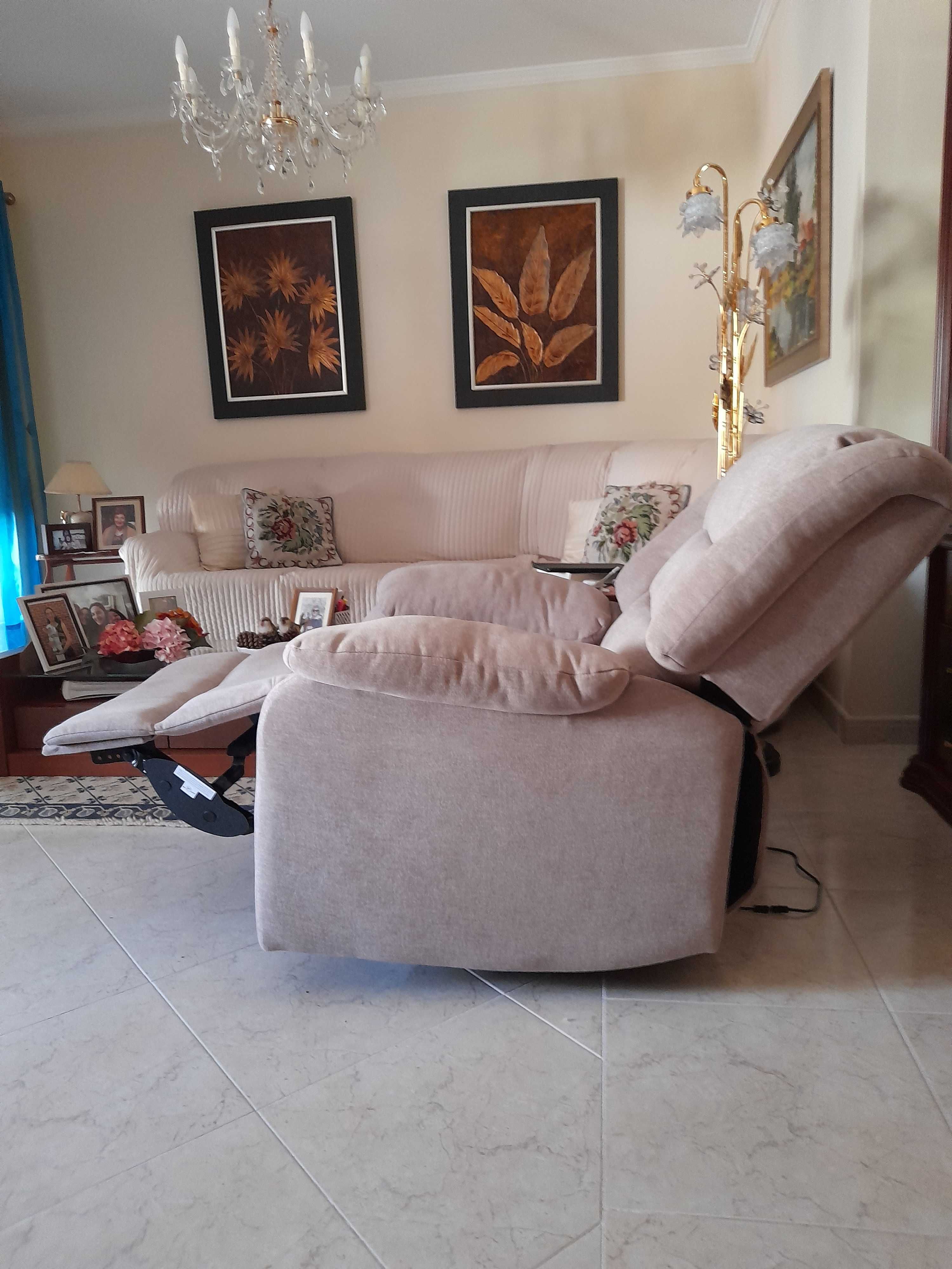 Sofá de relax beje
