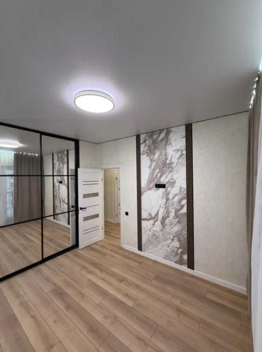 В продаже 1-комнатная квартира на Краснова в ЖК 61 Жемчужина. 1E69