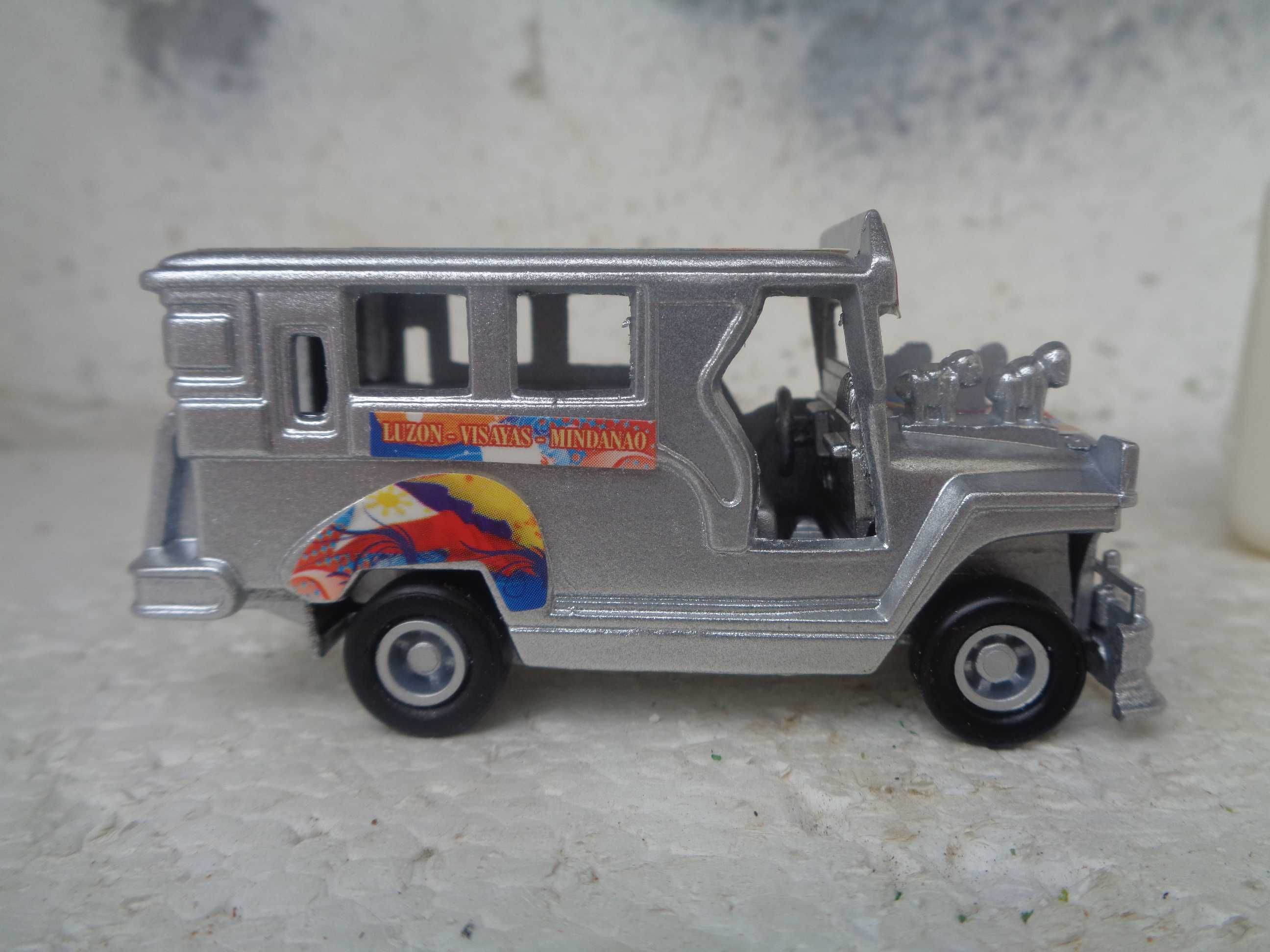 1:87 Jeepney Philippine  Special silver edition