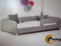 Szare łóżko tapicerowane BabyComfort 160x80 +materac termoelastyczny