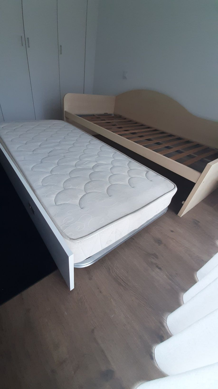 Cama Dupla + Oferta de Colchões