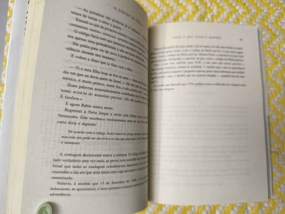 O CÓDIGO DA BÍBLIA
de Michael Drosnin