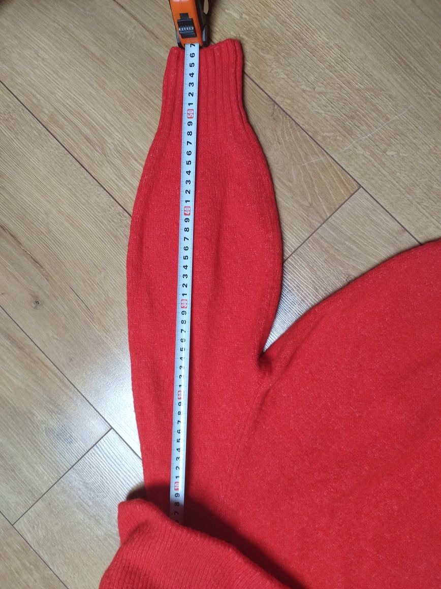 Piękny czerwony sweter, półgolf h&m rozmiar S