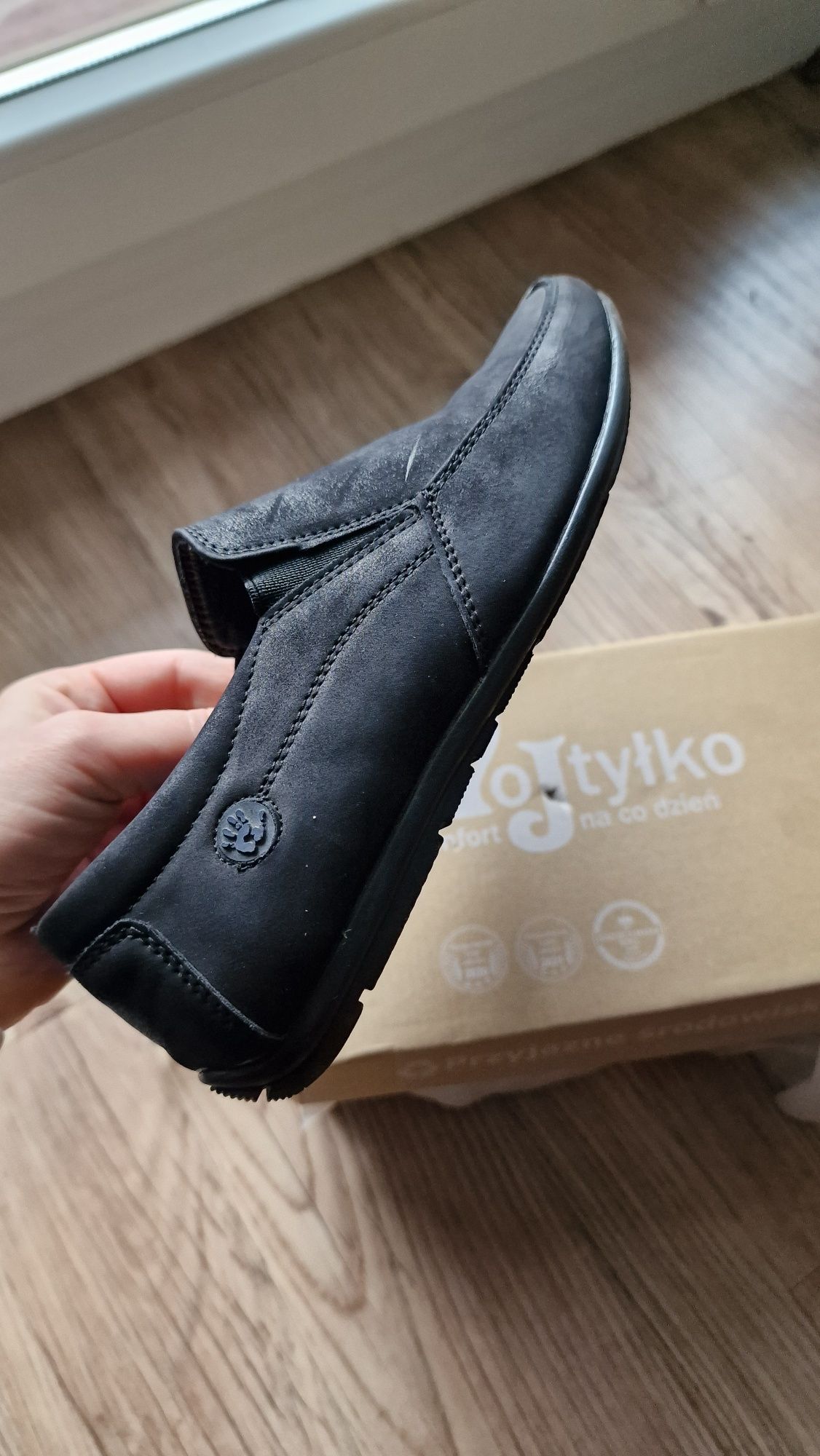 Buty chłopięce pantofle, do komunii skórzane r 35 dl 22cm Wojtylko