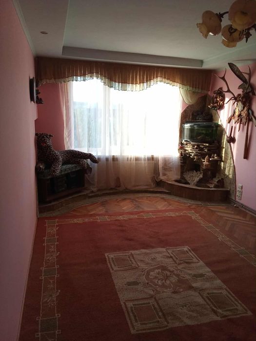 Квартира на довготривалий термін