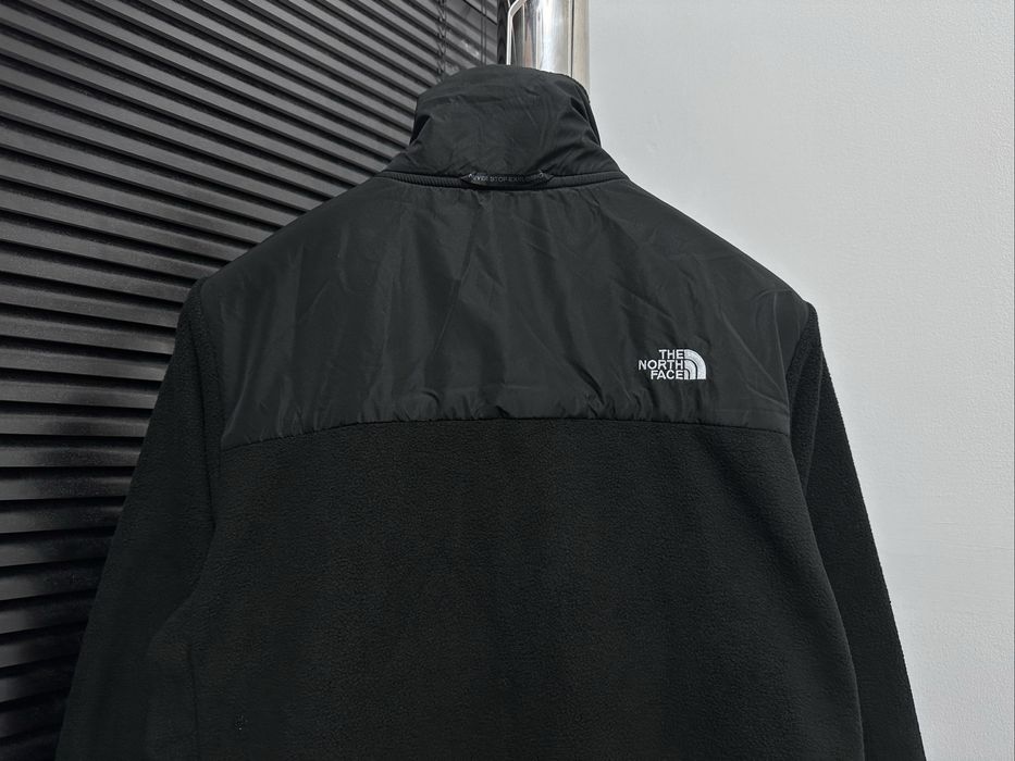 Фліска THE NORTH FACE чорна розміри M,L