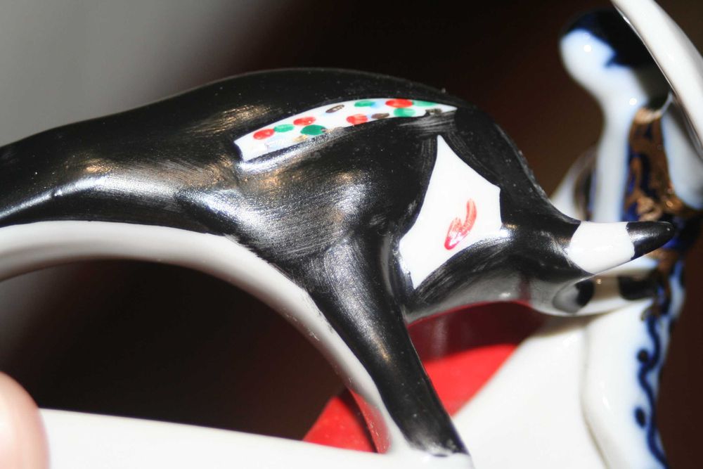 Статуэтка "Тореадор с быком".