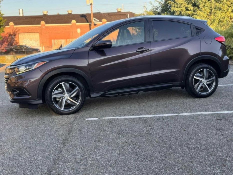 Honda HR-V EX-L      2022
