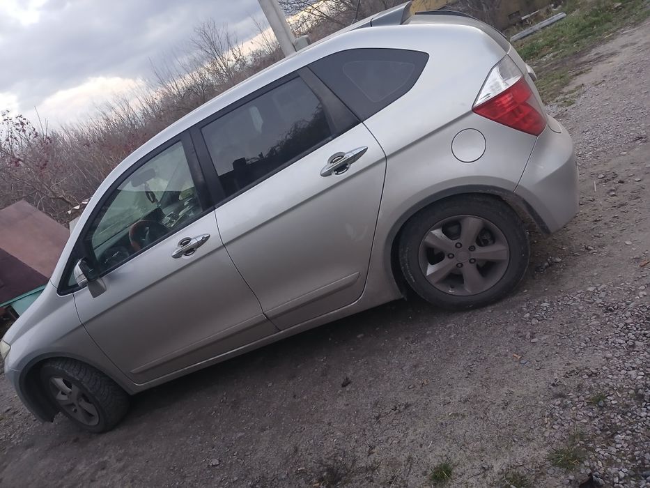 Продам Хонда FR-V