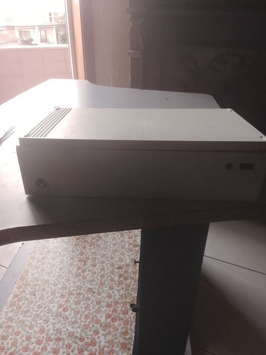 Xbox x/s para peças 100€
