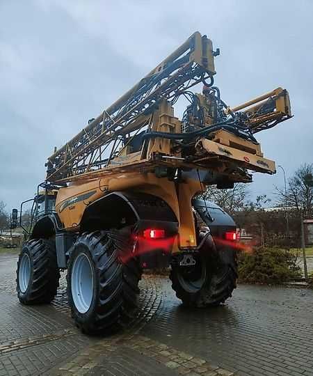 Opryskiwacz samojezdny CAT Challenger RoGator RG 655 C . PLUS GPS