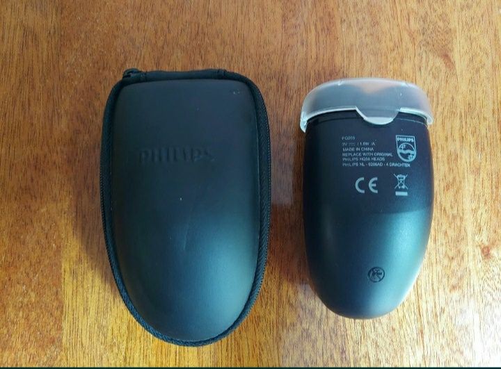 Електробритва для путешествий міні ультралегка фірми Philips оригінал