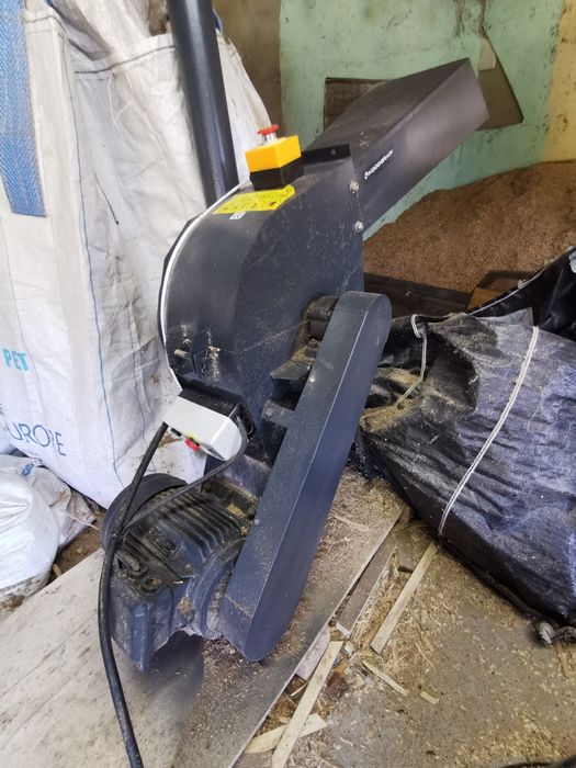 Młyn bijakowy - rozdrabniarka