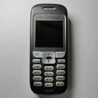Telefon komórkowy Vodafone Sony Ericsson J220i