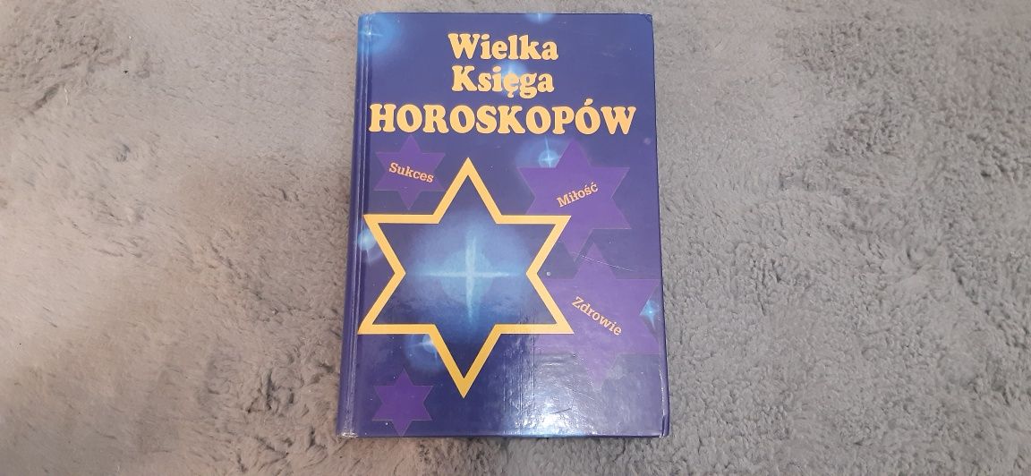 Wielka księga  horoskopów