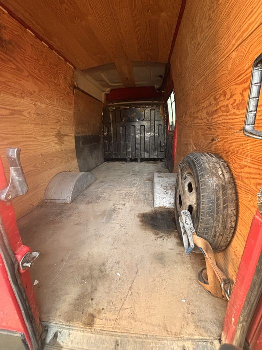 Iveco 45c13 2.8D 125km hak 3,5t tacho