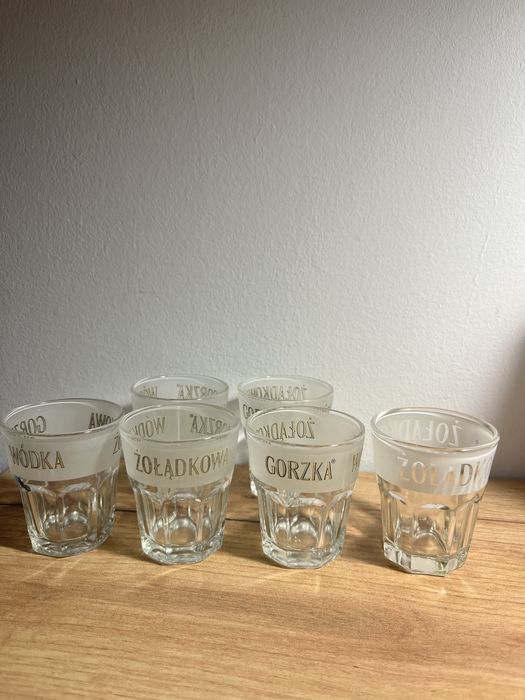 kieliszki do wódki żołądkowa gorzka