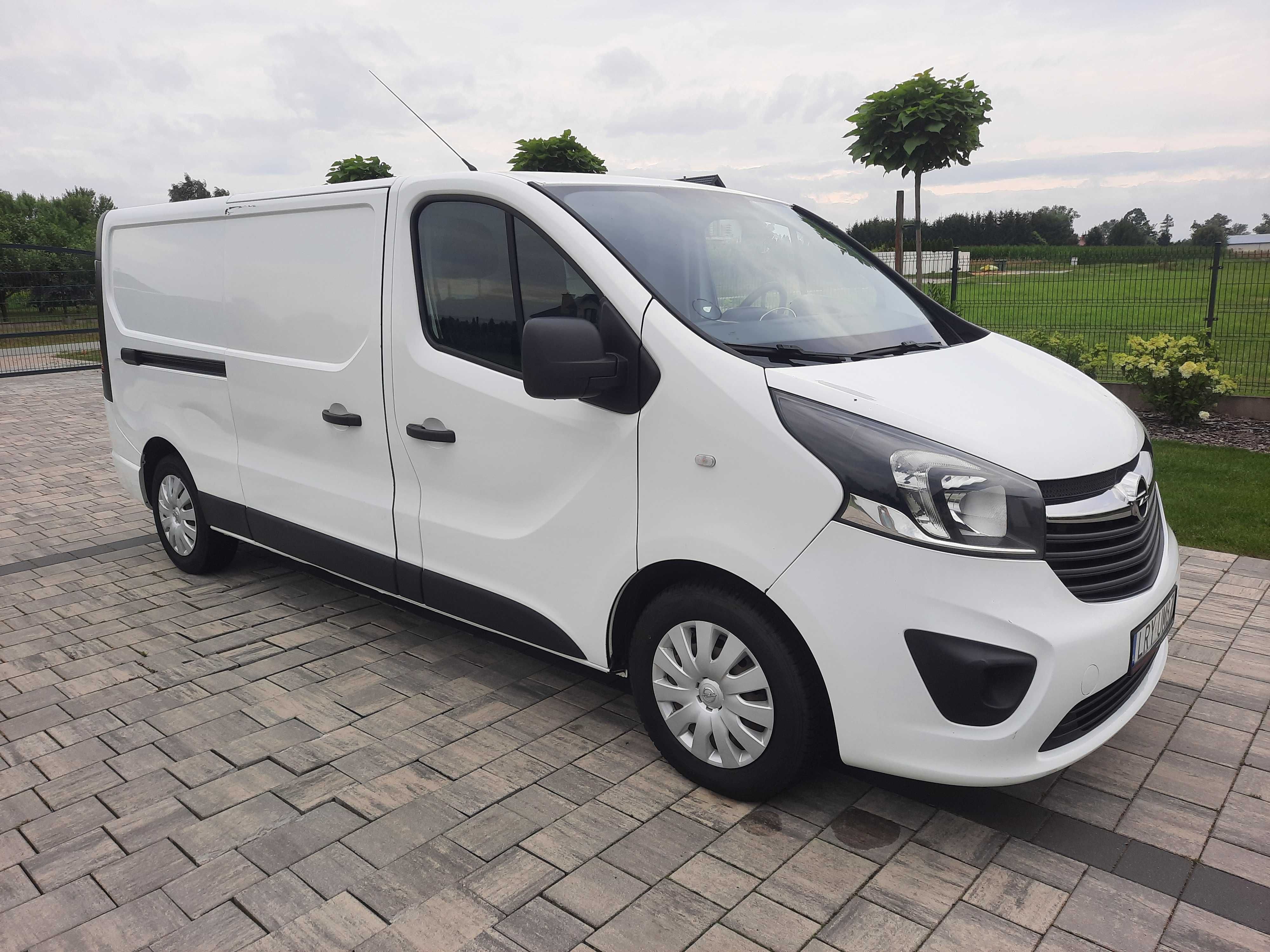 Opel Vivaro 1,6 2019r Salon Polska Faktura Vat 23%
