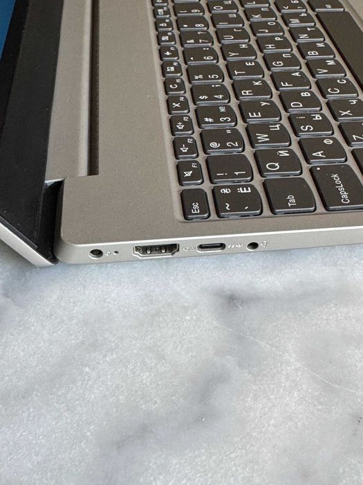 Ноутбук Lenovo IdeaPad S340-15IWL (81N800XKRA) Core i5 8GB SSD 512GB