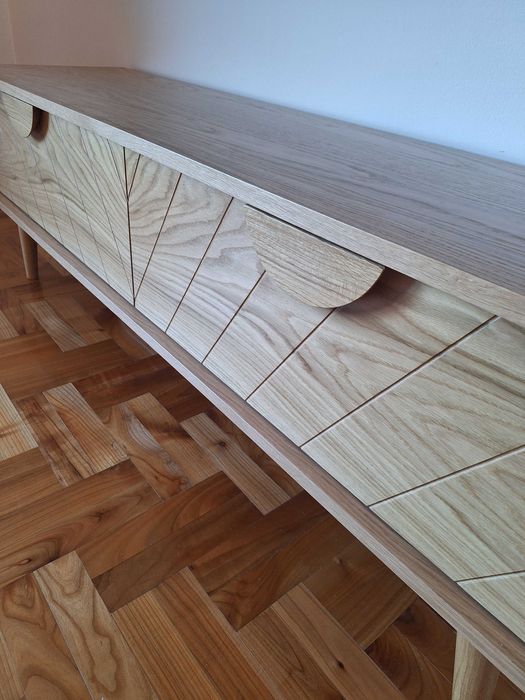 Szafka RTV 150cm drewniana, w skandynawskim stylu (pod TV)