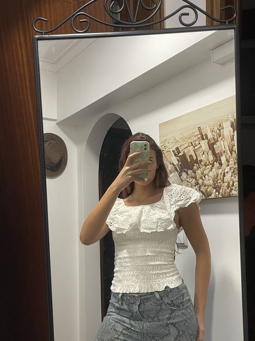 Blusas renda brancas