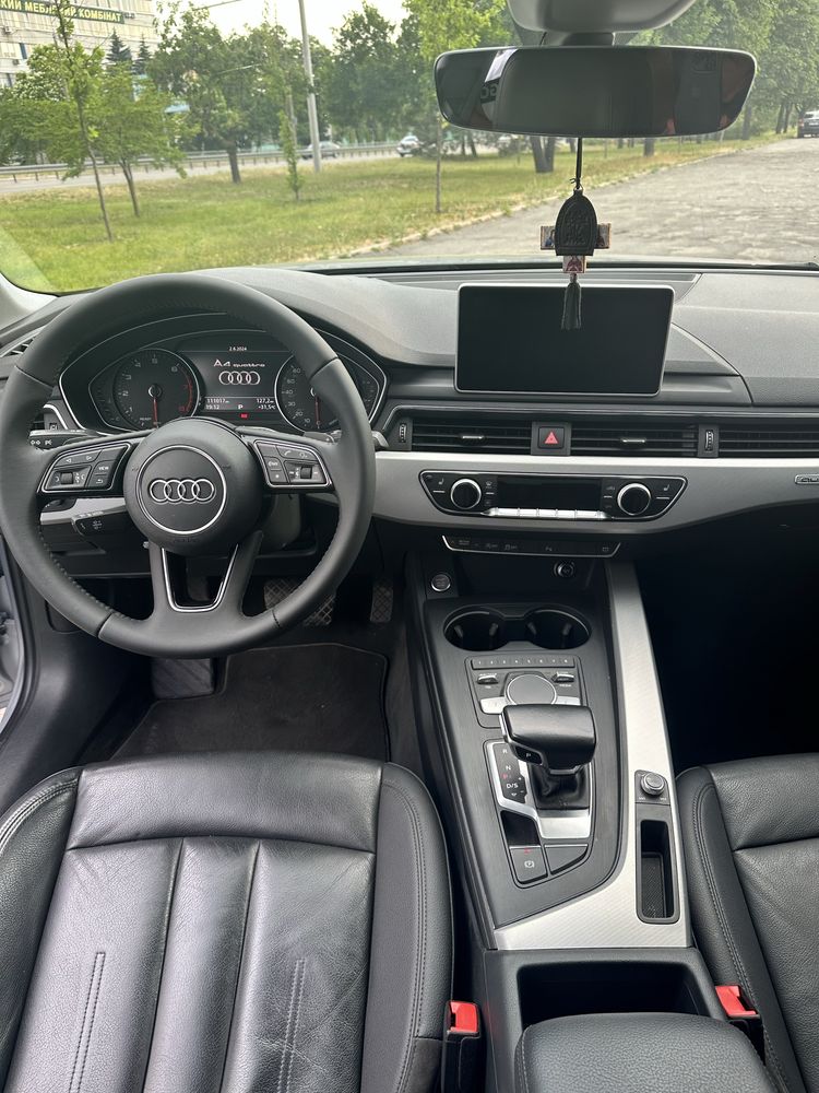 Audi A4 Quattro 2017 b9